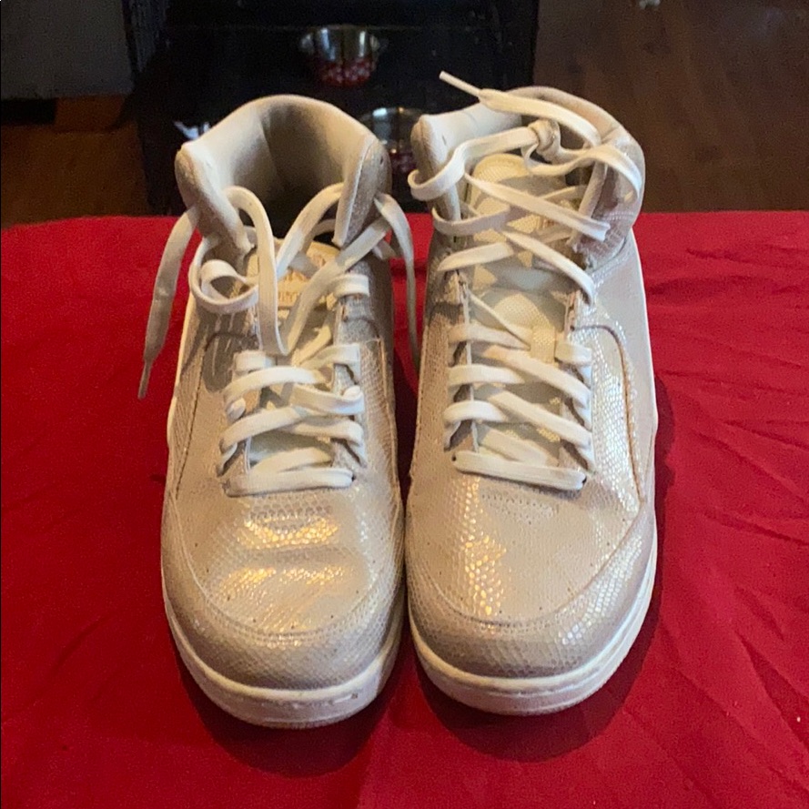 Nike Pythons